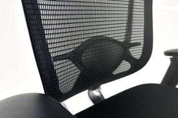 【ポリッシュ脚ピカピカ磨き有！】オカムラ コンテッサセコンダ 大型ヘッドレスト付 Contessa seconda 2018年製 中古 中古オフィス家具 ブラック画像