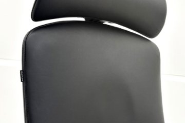 【ポリッシュ脚ピカピカ磨き有！】オカムラ コンテッサ 中古 大型ヘッドレスト付 OKAMURA Contessa 中古オフィス家具 ブラック 革 レザー画像