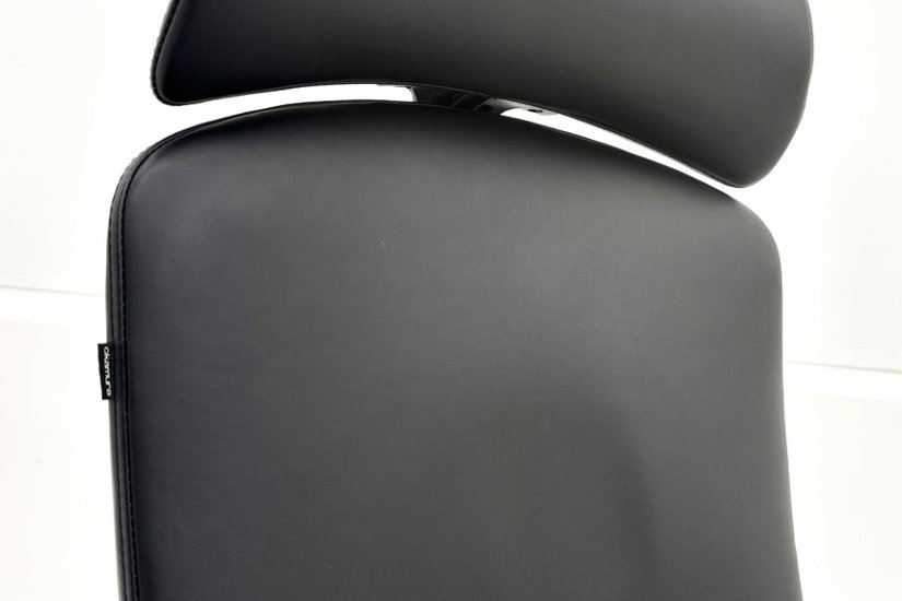 【ポリッシュ脚ピカピカ磨き有！】オカムラ コンテッサ 中古 大型ヘッドレスト付 OKAMURA Contessa 中古オフィス家具 ブラック 革 レザー画像