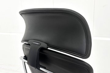【ポリッシュ脚ピカピカ磨き有！】オカムラ コンテッサ 中古 大型ヘッドレスト付 OKAMURA Contessa 中古オフィス家具 ブラック 革 レザー画像