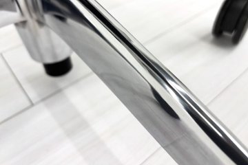 【ポリッシュ脚ピカピカ磨き有！】オカムラ コンテッサ 中古 大型ヘッドレスト付 OKAMURA Contessa 中古オフィス家具 ブラック 革 レザー画像