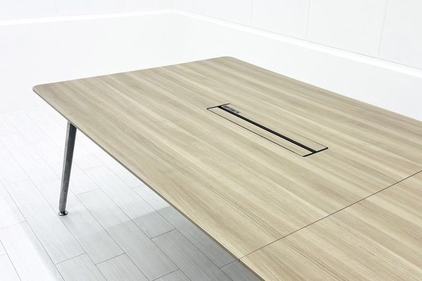 【ポリッシュ脚ピカピカ磨き有！】 PRECEDE オカムラ プリシード 中古 大型会議テーブル ミーティングテーブル 中古オフィス家具 3200/1200/720画像