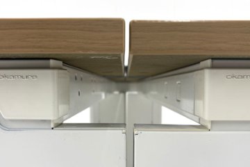 【3台セット】オカムラ ブーメランデスク 120° 1100mm 中古 事務机 中古オフィス家具 ミディアムブラウン系色画像