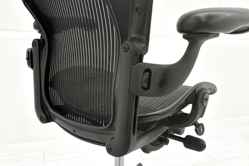 Herman Miller Aeron Chairs アーロンチェア 中古 Bサイズ フル装備 ハーマンミラー 中古オフィス家具 肘ダイヤル シリンダー交換済み画像