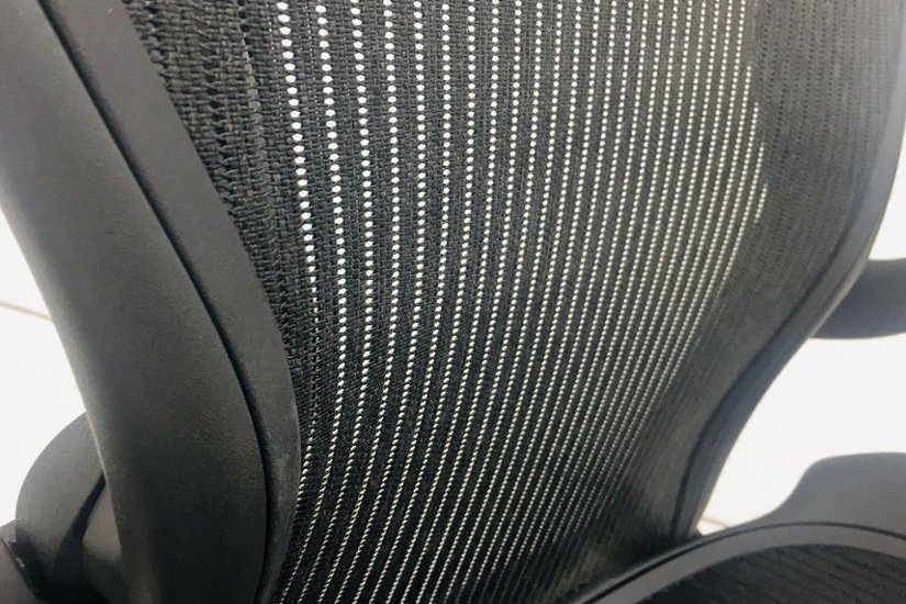 アーロンチェア 中古 Bサイズ フル装備 ハーマンミラー Herman Miller Aeron Chairs 中古オフィス家具 肘レバー シリンダー交換済み画像