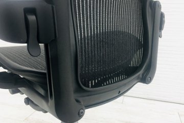 アーロンチェア 中古 Bサイズ フル装備 ハーマンミラー Herman Miller Aeron Chairs 中古オフィス家具 肘レバー シリンダー交換済み画像