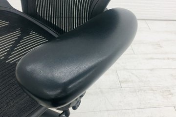 アーロンチェア 中古 Bサイズ フル装備 ハーマンミラー Herman Miller Aeron Chairs 中古オフィス家具 肘レバー シリンダー交換済み画像