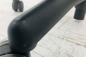 アーロンチェア 中古 Bサイズ フル装備 ハーマンミラー Herman Miller Aeron Chairs 中古オフィス家具 肘レバー シリンダー交換済み画像