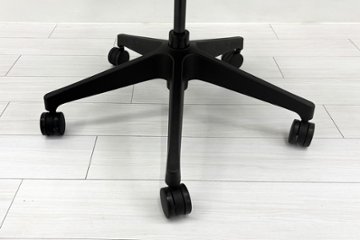 イトーキ アクトチェア 2023年製 中古 エクストラハイバック Act 事務椅子 ITOKI 中古オフィス家具 ブラック画像