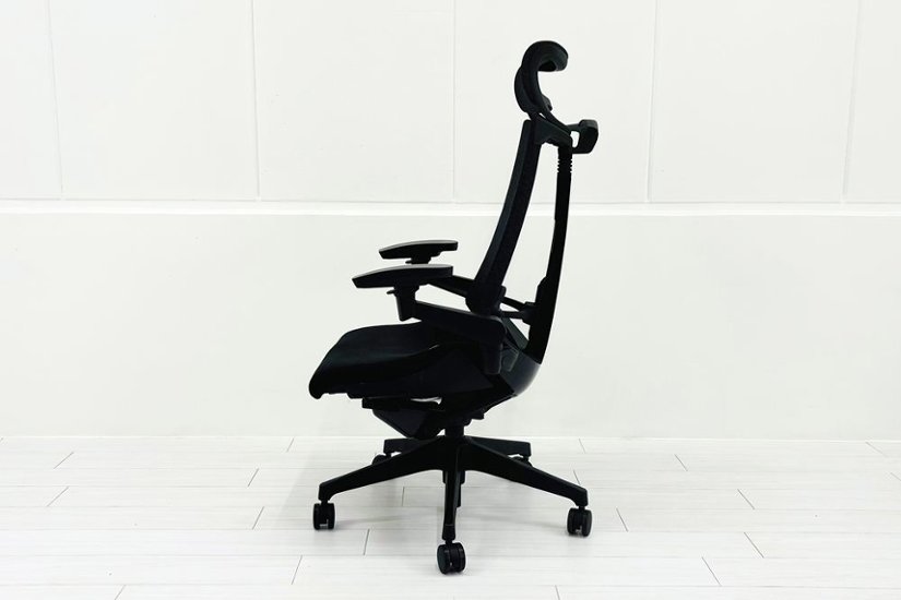 イトーキ アクトチェア 2023年製 中古 エクストラハイバック Act 事務椅子 ITOKI 中古オフィス家具 ブラック画像