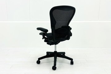 Aeron Chairs アーロンチェア 中古 Bサイズ フル装備 ハーマンミラー Herman Miller 中古オフィス家具 ランバーサポート 肘ダイヤル シリンダー交換済み画像