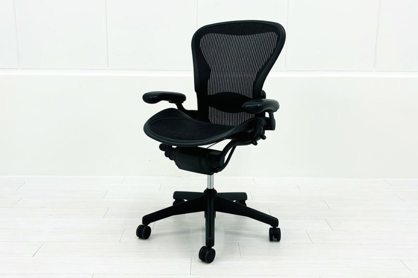 【消耗パーツ交換】 Aeron Chairs アーロンチェア 中古 Bサイズ フル装備 ハーマンミラー Herman Miller 中古オフィス家具 ランバーサポート 肘ダイヤル画像