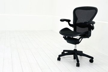 【消耗パーツ交換】 Herman Miller Aeron Chairs アーロンチェア 中古 Bサイズ フル装備 ハーマンミラー ランバーサポート 中古オフィス家具 肘レバータイプの画像