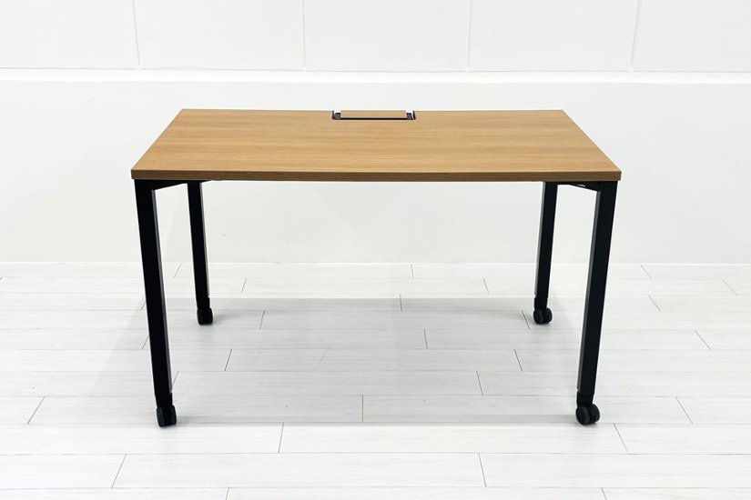 オカムラ アプションフリー Aption Free フレキシブルテーブル 中古 中古オフィス家具 1200/700/720画像