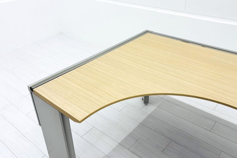 イトーキ 中古 L型デスク L字デスク 角テーブル L型机 L字机 中古オフィス家具 1600/1200/720 左ラウンド画像