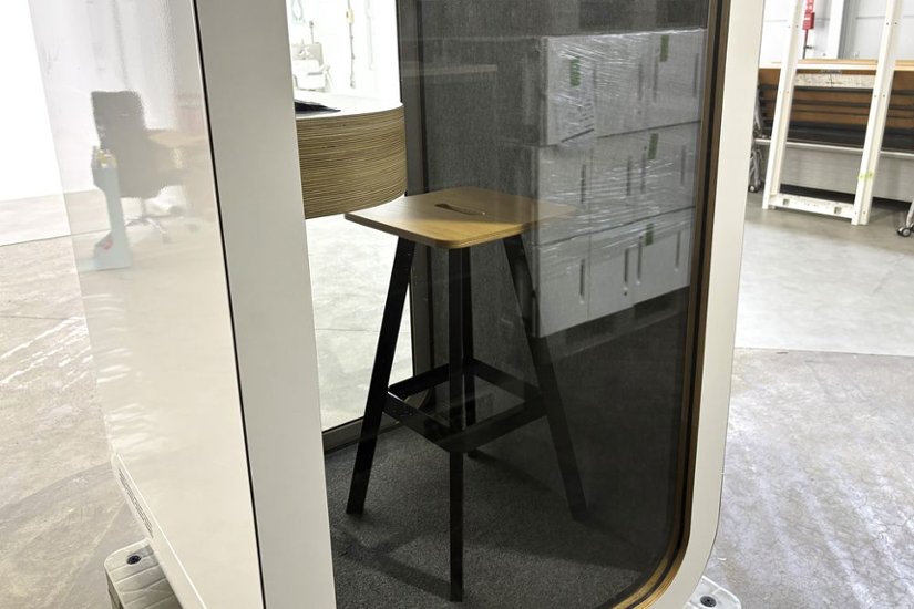 フラメリー 遮音ブース Framery 中古 フルクローズ型ワークブース 個室防音ブース フォンブース 中古オフィス家具 1000/1000/2210画像
