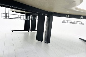 オカムラ プロユニット ブーメランデスク 中古 【三台セット】 幅1200 中古オフィス家具 プライズウッドミディアム画像