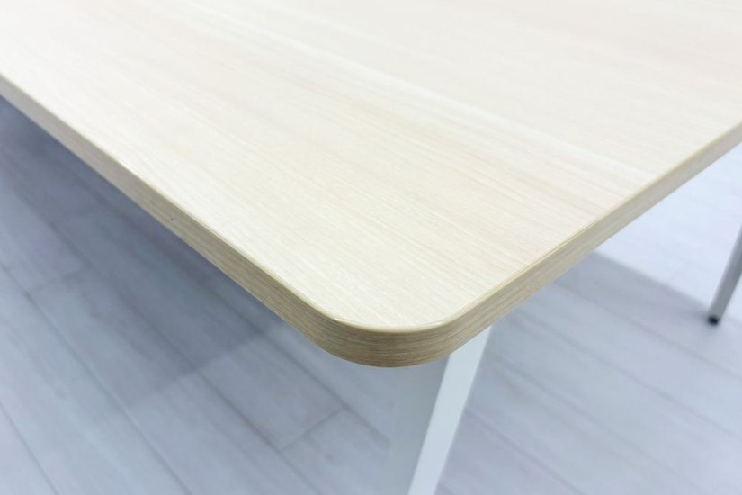ウチダ レムナ 大型会議テーブル 中古 ミーティングテーブル 大型会議机 中古オフィス家具 メープル天板 3600/1200/720画像