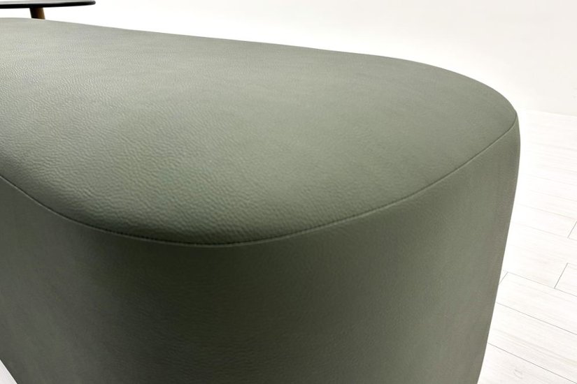 Viccarbe COMMON ヴィッカルベ ベンチテーブル 中古 応接ソファー ロビーソファー 深澤直人 中古オフィス家具画像