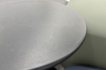Viccarbe COMMON ヴィッカルベ ベンチテーブル 中古 応接ソファー ロビーソファー 深澤直人 中古オフィス家具画像