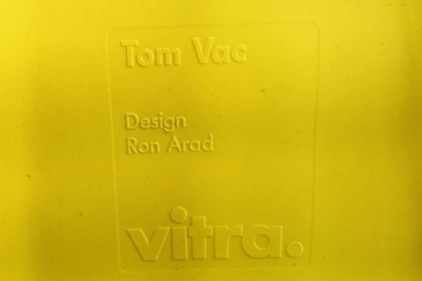 ヴィトラ トムバック 中古 中古オフィス家具 Vitra Tom Vac トムバックチェア Tomvac スタッキングチェア イエロー画像