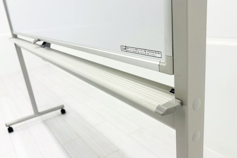 ウチダ ホワイトボード 黒板 キャスター付 両面タイプ 中古オフィス家具 1800/900画像