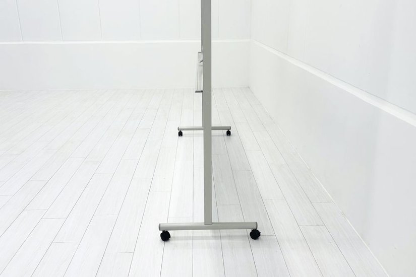 ウチダ ホワイトボード 黒板 キャスター付 両面タイプ 中古オフィス家具 1800/900画像