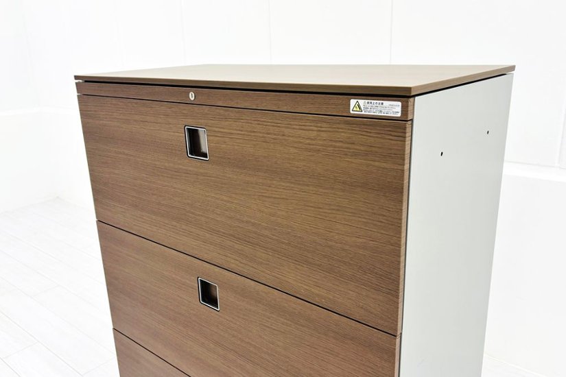 オカムラ レクトライン 3段ラテラル書庫 スチール 中古 キャビネット スチール書庫 中古オフィス家具 ネオウッドダーク シリンダー錠 900/450/1120画像