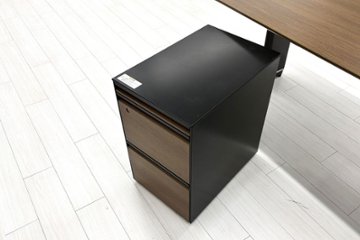 オカムラ 中古 L型デスク プロステージ クレスト 中古デスク 中古机 中古オフィス家具 2200/1600/720画像