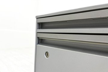 【3段ワゴンセット】 オカムラ 中古 平机 プロステージクレスト 中古デスク 中古机 中古オフィス家具 1600/700/720画像