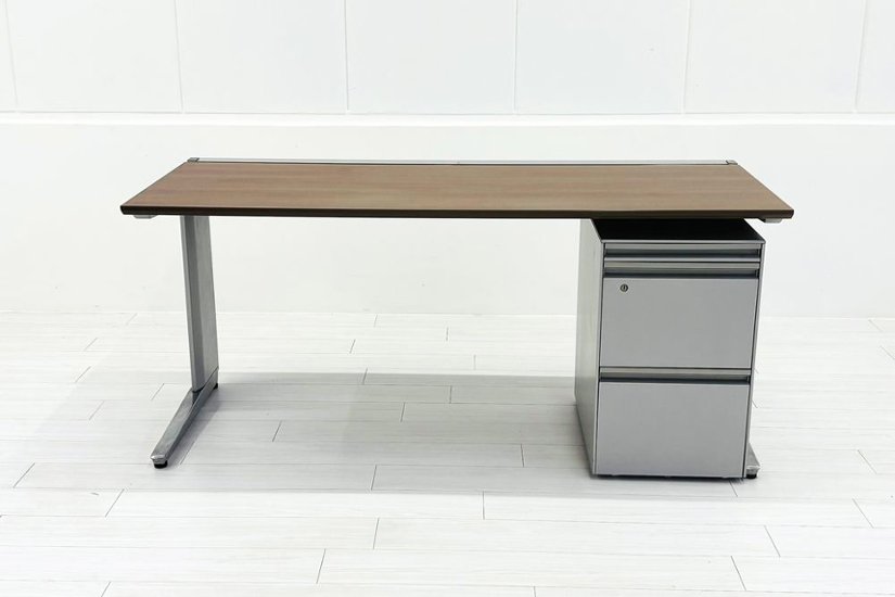 【3段ワゴンセット】 オカムラ 中古 平机 プロステージクレスト 中古デスク 中古机 中古オフィス家具 1600/700/720画像