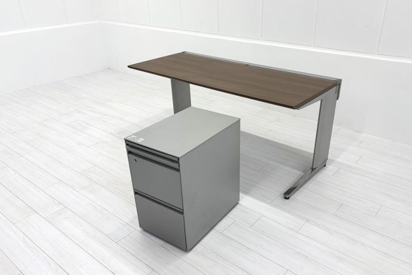 【3段ワゴンセット】 オカムラ 中古 平机 プロステージクレスト 中古デスク 中古机 中古オフィス家具 1600/700/720画像
