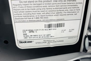 スチールケース シンクチェア 中古 2018年製 Steelcase Think 可動肘 中古オフィス家具 465A300 タンジェリン画像