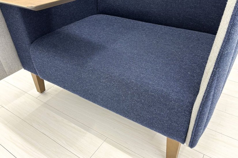 コクヨ ワークブース 中古 インターバル 2.5サイドタイプ パーテーション ラウンジソファ 1人用ソファ 中古オフィス家具 カプセルソファー画像