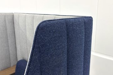 コクヨ ワークブース 中古 インターバル 2.5サイドタイプ パーテーション ラウンジソファ 1人用ソファ 中古オフィス家具 カプセルソファー画像