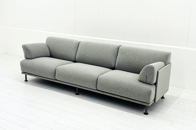 カッシーナ イクスシー テーマ 中古 Cassina IXC. THEMA ソファー 3人用ソファー 中古オフィス家具 2500/850/770画像