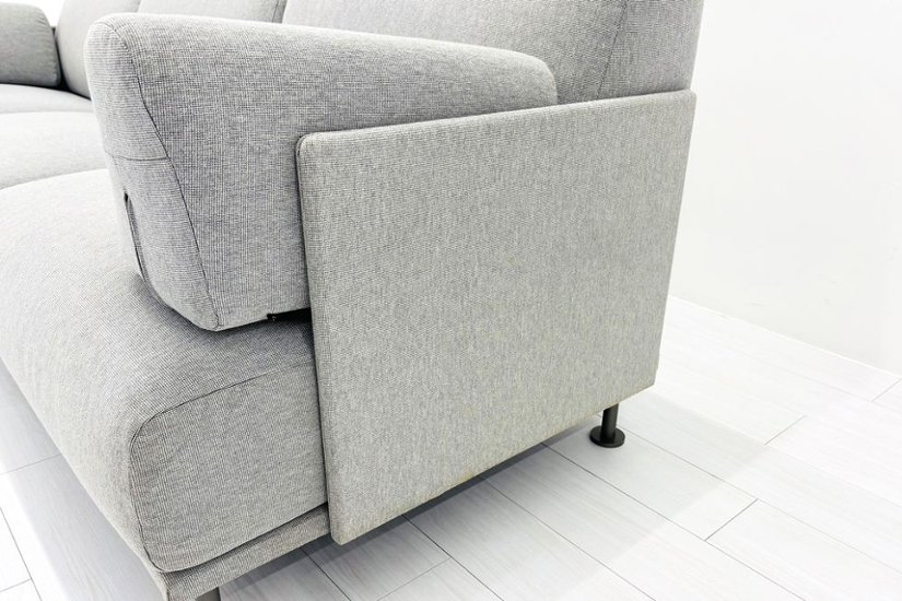 カッシーナ イクスシー テーマ 中古 Cassina IXC. THEMA ソファー 3人用ソファー 中古オフィス家具 2500/850/770画像