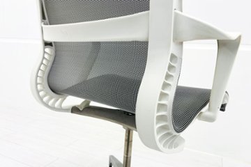 Herman Miller Setu Chair ハーマンミラー セトゥーチェア 中古 マルチパーパスチェア 肘付 ５本脚タイプ リボンアーム グレー画像