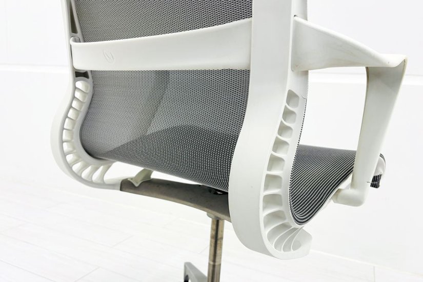 Herman Miller Setu Chair ハーマンミラー セトゥーチェア 中古 マルチパーパスチェア 肘付 ５本脚タイプ リボンアーム グレー画像