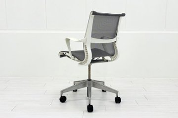Herman Miller Setu Chair ハーマンミラー セトゥーチェア 中古 マルチパーパスチェア 肘付 ５本脚タイプ リボンアーム グレー画像