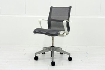 Herman Miller Setu Chair ハーマンミラー セトゥーチェア 中古 マルチパーパスチェア 肘付 ５本脚タイプ リボンアーム グレー画像