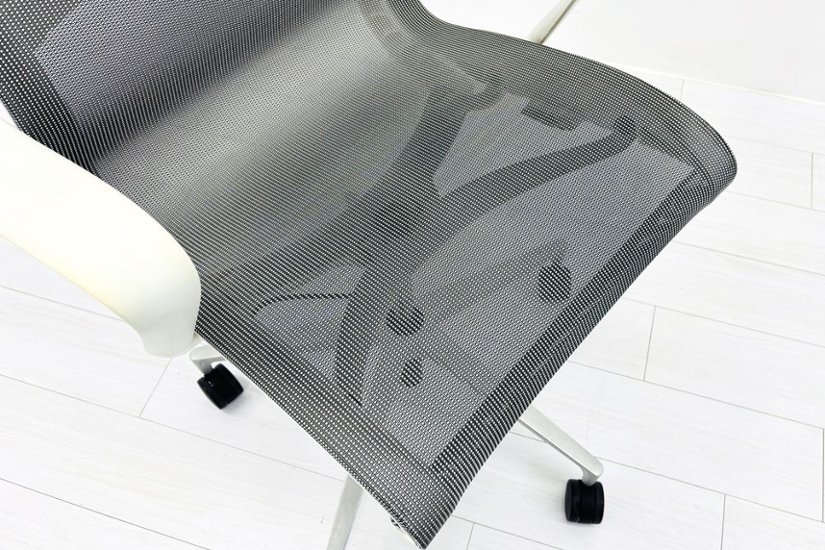 Herman Miller Setu Chair ハーマンミラー セトゥーチェア 中古 マルチパーパスチェア 肘付 ５本脚タイプ リボンアーム グレー画像