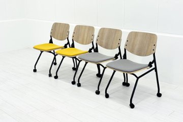オカムラ ライブス ネスティングチェア 中古 【4脚セット】 Lives Nesting Chair ミーティングチェア 会議椅子 中古オフィス家具の画像