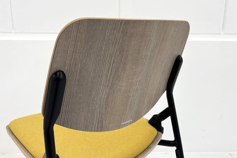 オカムラ ライブス ネスティングチェア 中古 【4脚セット】 Lives Nesting Chair ミーティングチェア 会議椅子 中古オフィス家具画像