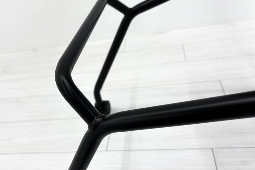 オカムラ ライブス ネスティングチェア 中古 【4脚セット】 Lives Nesting Chair ミーティングチェア 会議椅子 中古オフィス家具画像
