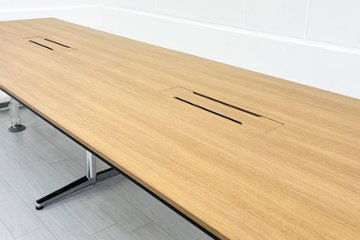 【ポリッシュ脚ピカピカ磨き有！】オカムラ ラティオ 中古 幅4000 大型会議テーブル ミーティングテーブル 会議机 RATIO 中古オフィス家具 4000/1200/720画像