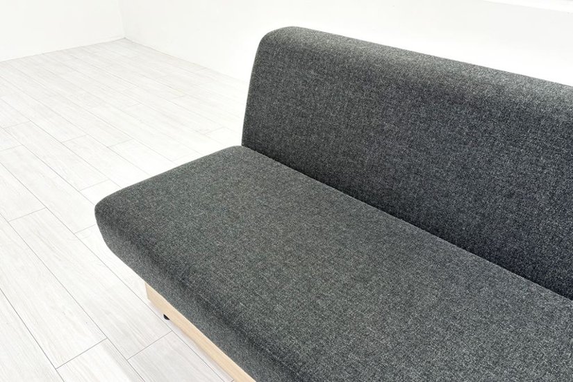 コクヨ デイズオフィス ワイヤードソファー 中古 デイズバウンダリー 3Pソファ DAYS OFFICE 中古オフィス家具 1500/740/730 グレー画像