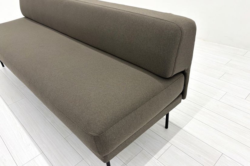 コクヨ ロビーソファー 中古 3人用ソファ 中古オフィス家具 2100/670/750 ブラウン系色画像