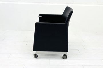 オカムラ 8346Mシリーズ ミーティングチェア 【4脚セット】 多目的チェア 中古オフィス家具 応接椅子 上下昇降タイプ ブラック画像