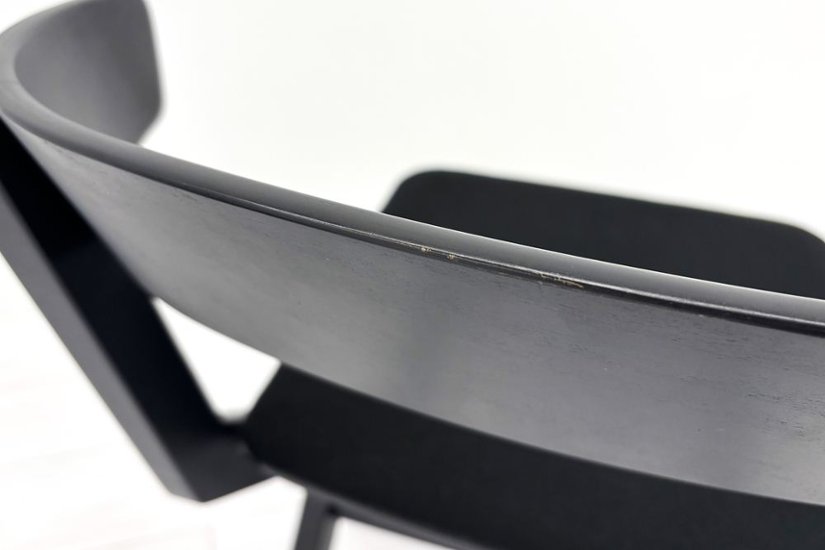 コクヨ デイズオフィス ウッドサイド 中古 ミーティングチェア DAYS OFFICE wood side 中古オフィス家具 ブラック画像
